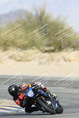 media/Dec-07-2025-CVMA (Sun) [[3e7d2de5dc]]/Race 7-Formula Lightweight Twins Shootout/